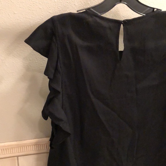 New Reformation Magpie ruffle flutter sleeve top - Picture 12 of 13
